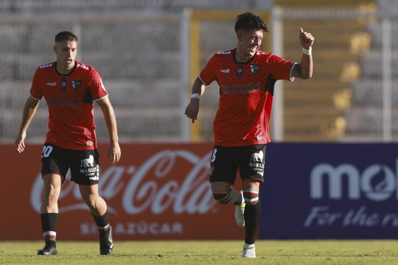 Golazo de Pablo Parra - Créditos: Photosport