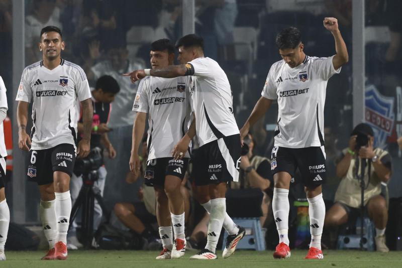 Claudio Aquino fue una de las figuras en la victoria de Colo Colo - Créditos: Photsport