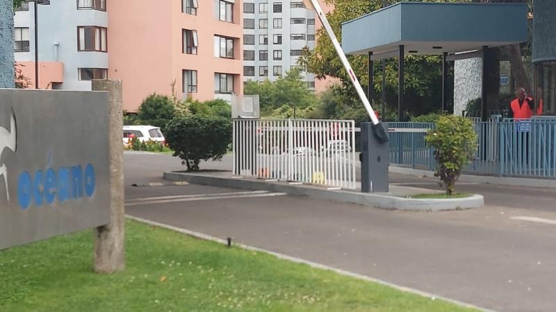 Adulta mayor de 81 años muere tras caer 34 metros desde edificio en Viña del Mar: Habría estado "mirando por su ventana"