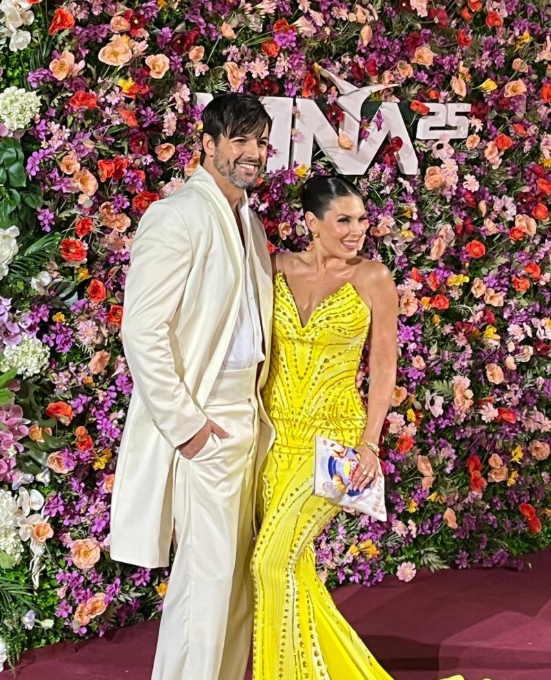 Eugenia Lemos y Matías Matías Kosznik en la Gala de Viña