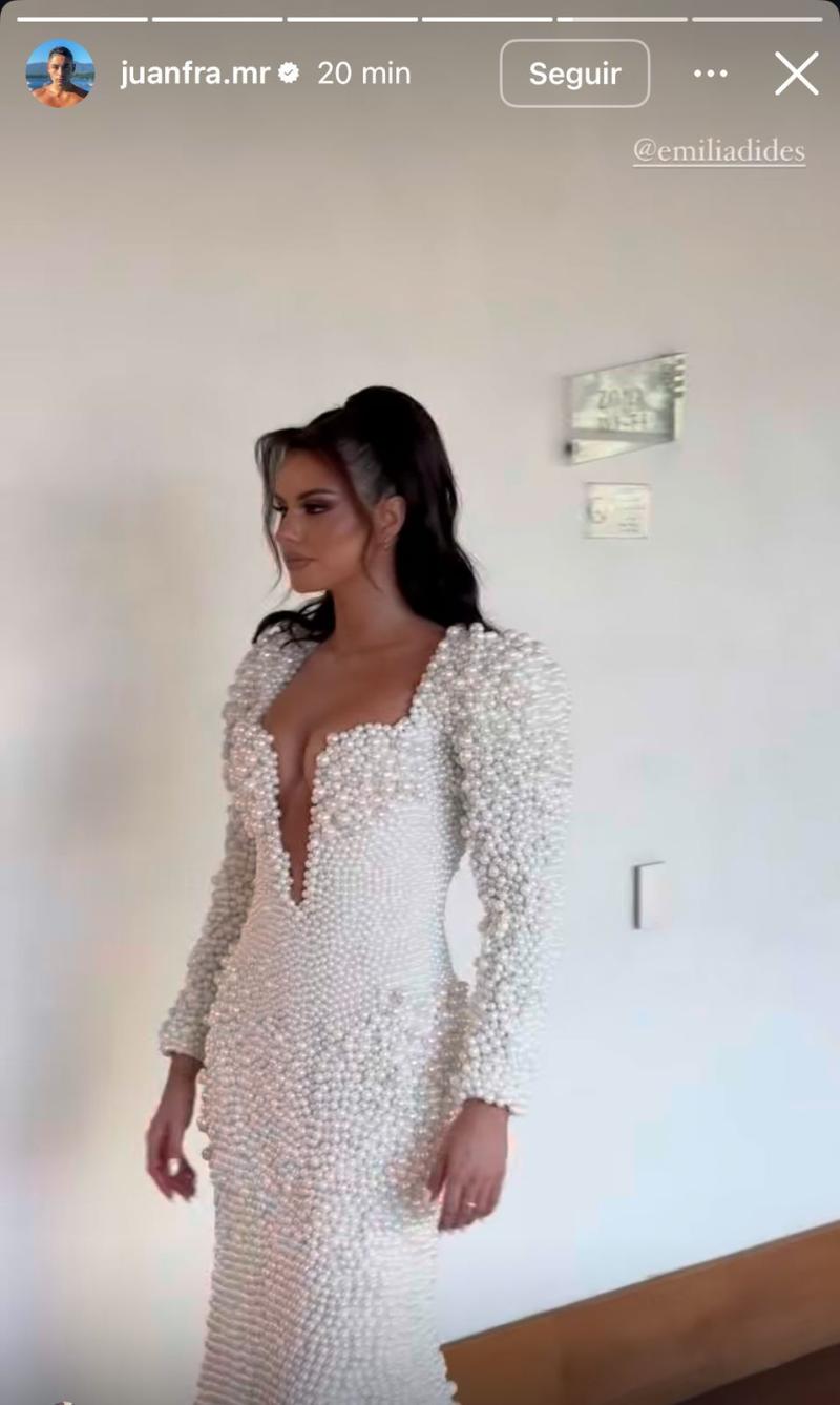 Instagram - Vestido de perlas real de Emilia Dides