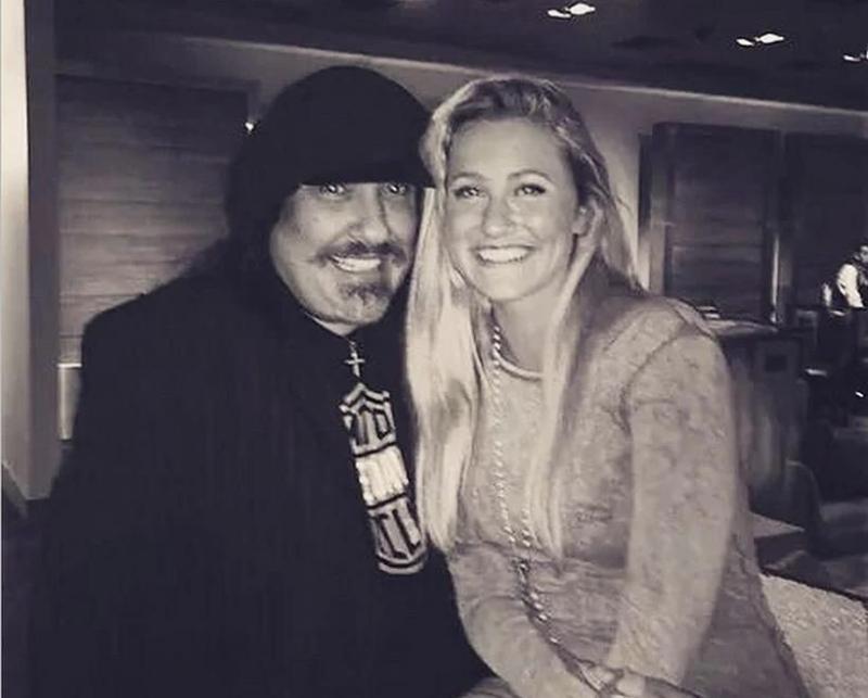 Instagram - Negro Piñera y Emilia Sottano