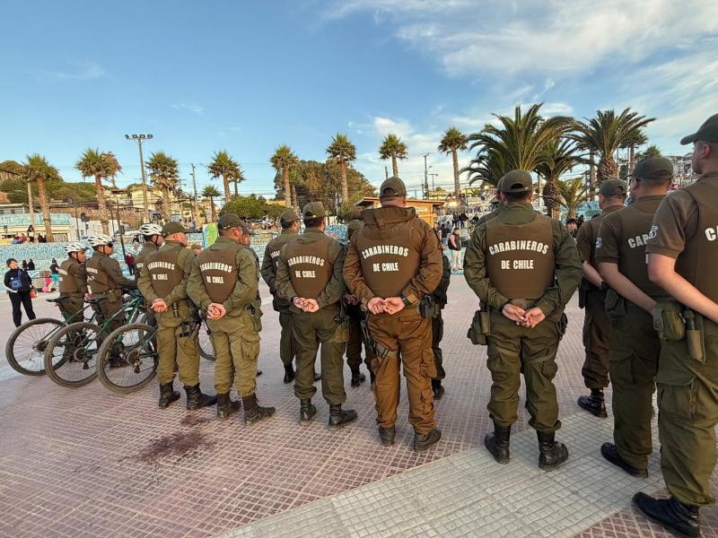Carabineros finaliza Plan Verano Seguro 2024-2025 con más de 1.300 detenciones en San Antonio - Carabineros de Chile