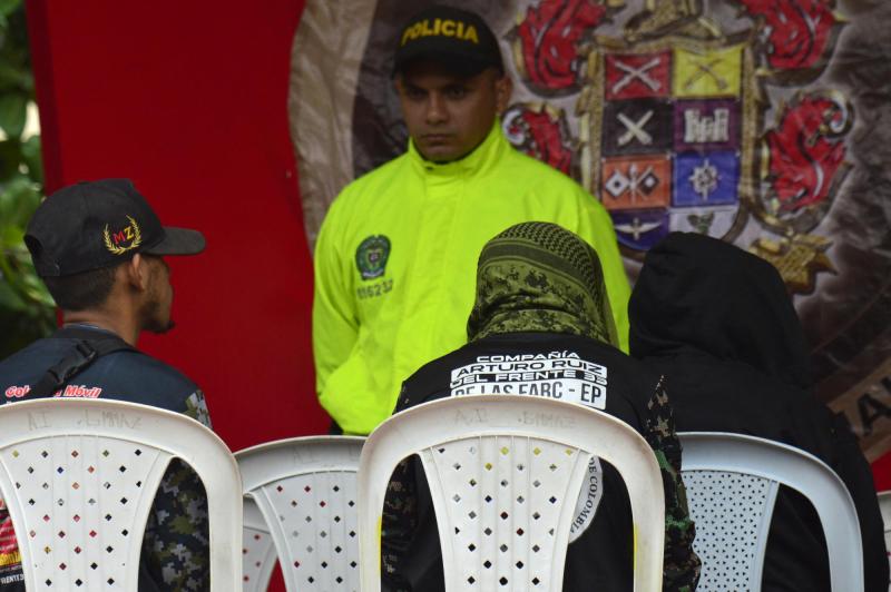 AFP - Guerrilleros en Colombia