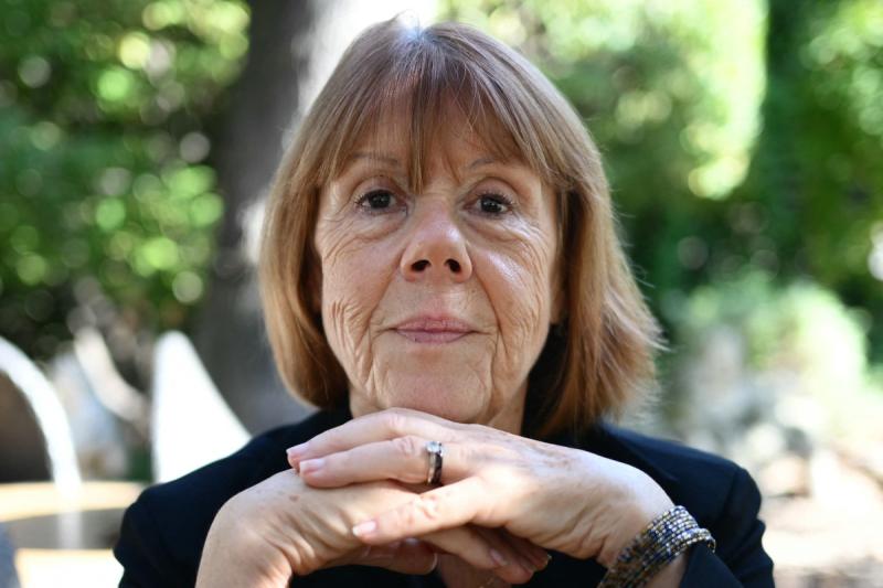 En España buscan romper "el silencio de los hombres" en la violencia contra las mujeres
