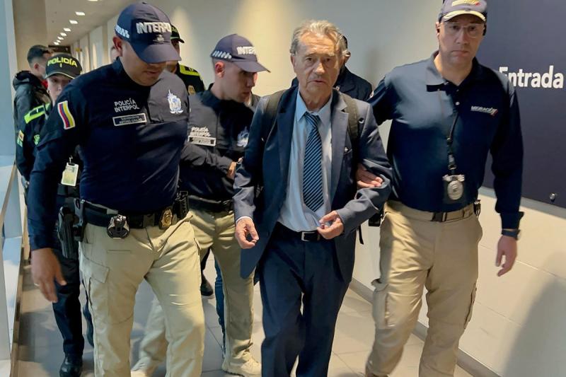 AFP - Quién es Carlos Lehder, el primer jefe del Cartel de Medellín extraditado a EE.UU. y que regresó a Colombia 38 años después