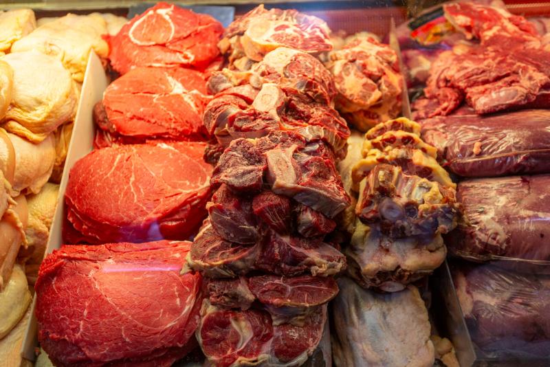 Agencia Uno - Mujer perdió un diente tras comer carne que traía balín de plomo