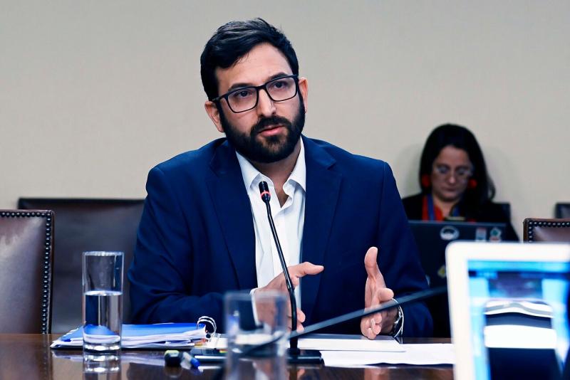 Presidente Boric acepta la renuncia de Miguel Crispi como jefe de asesores de La Moneda