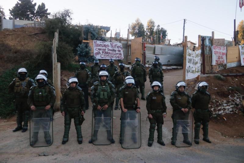 Desalojo en toma de Viña del Mar - Agencia Uno