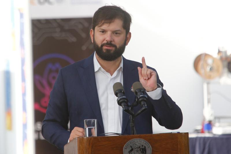 Agencia UNO - "Este Gobierno es lo peor que nos ha pasado": Chats de Karol Cariola y Hassler revelan críticas al Gobierno, contratos y recomendaciones