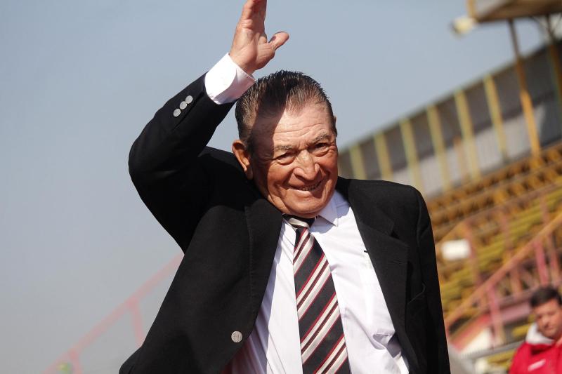 La muerte de Clavito Godoy enluta al balompié nacional - Créditos: Agencia Uno