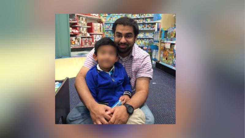 X - Abdul con su padre antes del secuestro