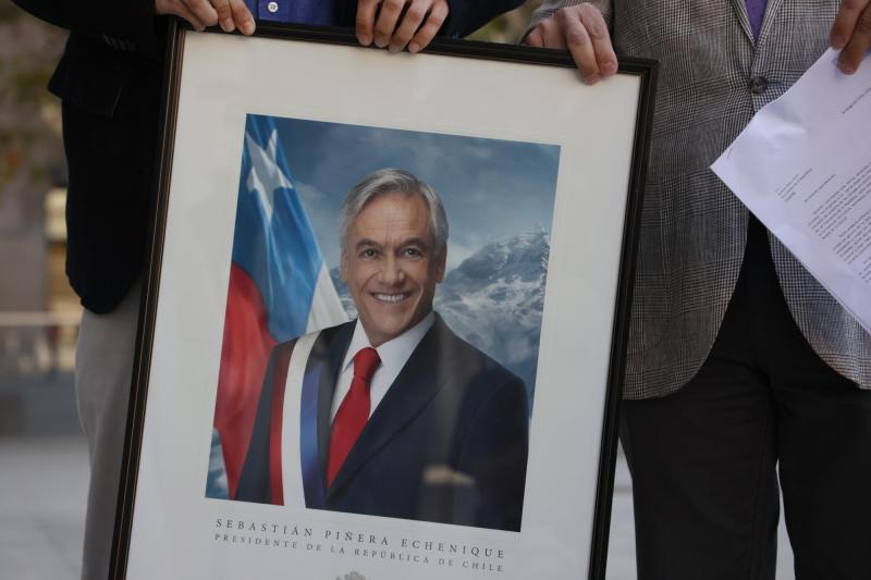 Aton - Sebastián Piñera