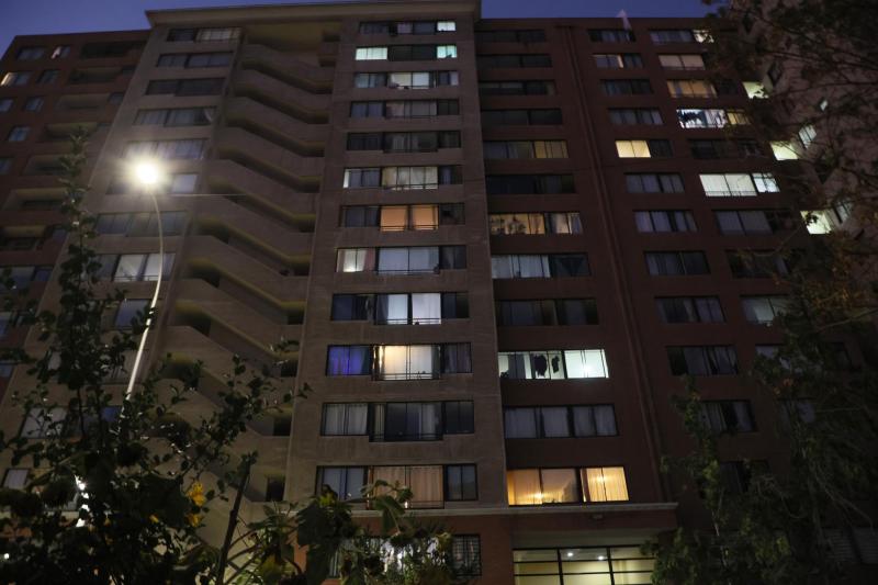 Doble homicidio en departamento de Santiago - Aton