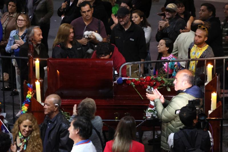 Aton - Velorio de Tommy Rey en Teatro Caupolicán