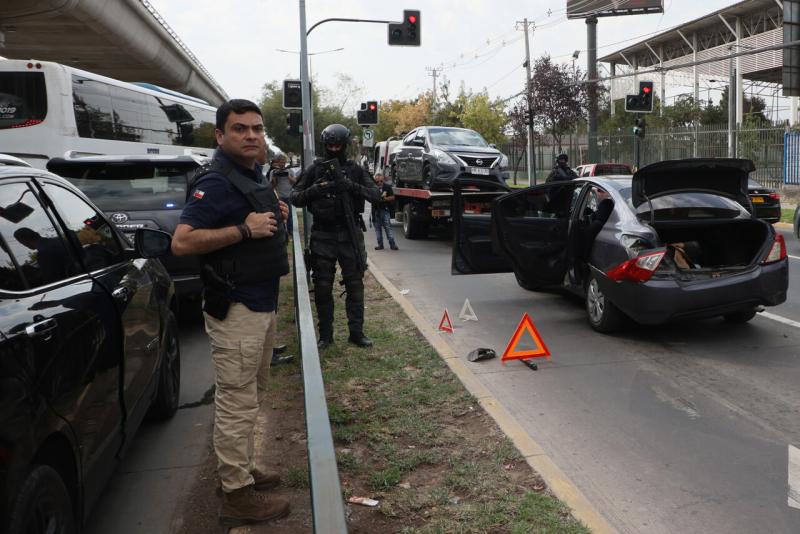 Aton - Balean a funcionario de la PDI en Puente Alto