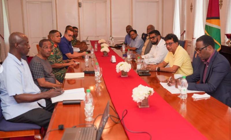 Autoridades de Guyana se reúnen tras presencia de buque de Venezuela en Esequibo
