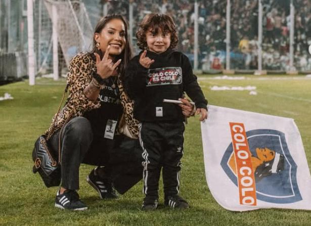 Maximiliano Falcón y Florencia Pouso no se olvidan de Colo Colo - Créditos: Instagram