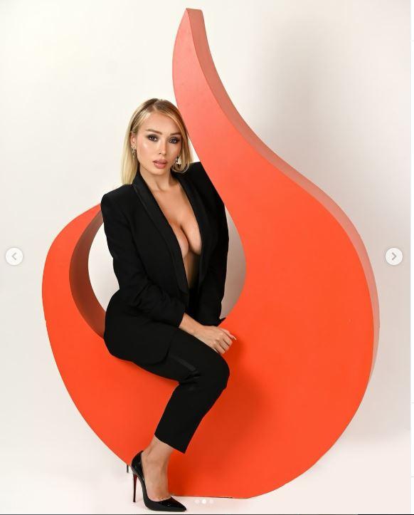 Daniella Chávez compró Onfayer