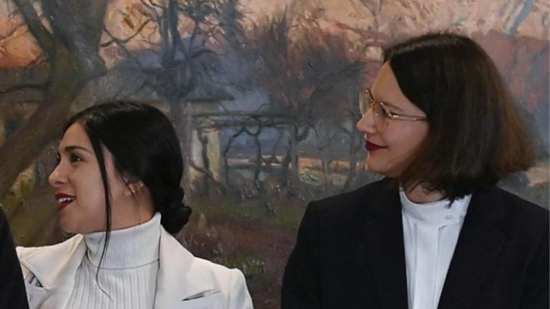 Irací Hassler - Karol Cariola