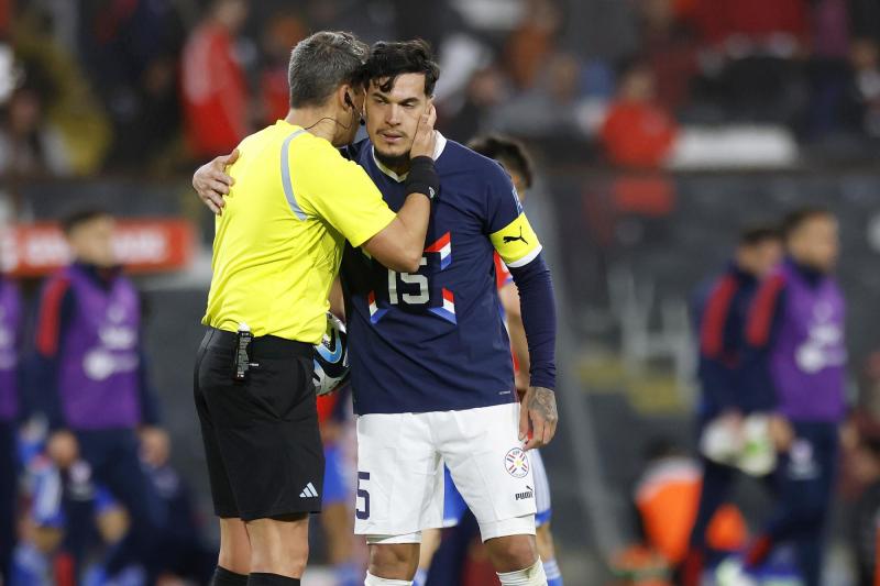 Paraguay pierde a su capitán - Créditos: Photosport