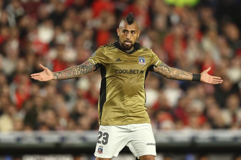 Arturo Vidal y debut de Colo Colo en Libertadores - Créditos: Photosport