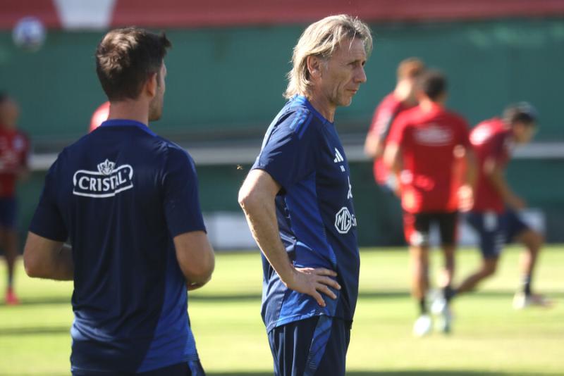 Ricardo Gareca tendría cortado a Ben Brereton - Créditos: Photosport