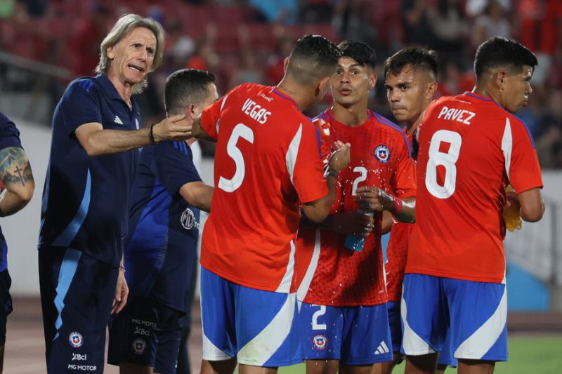 Ricardo Gareca y marginado de la Roja - Créditos: Photsport 