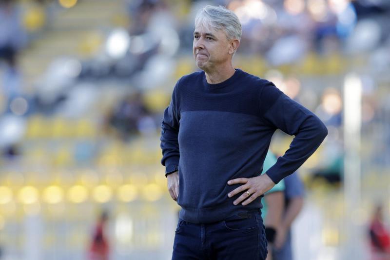 Tiago Nunes fue expulsado en el duelo de la UC ante Iquique - Créditos: Photosport