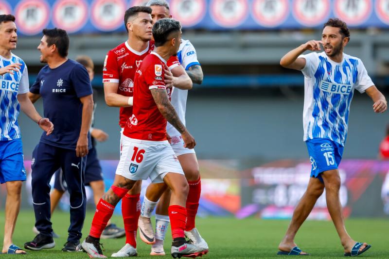 El gol anulado a Deportes Iquique contra la UC - Créditos: Photosport