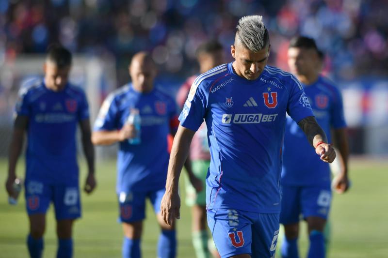 Leandro Fernández fue uno de los apuntados por los hinchas - Créditos: Photosport