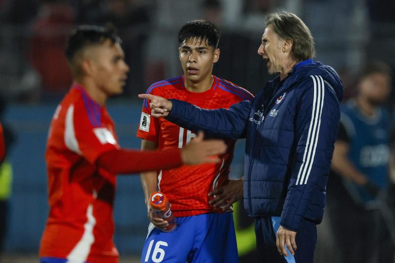 Ricardo Gareca deja la banca nacional luego de 428 días - Créditos: Photosport