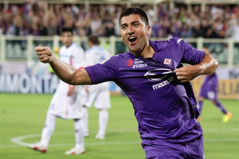 David Pizarro estuvo entre 2012 y 2015 en la Viola - Créditos: Fiorentina