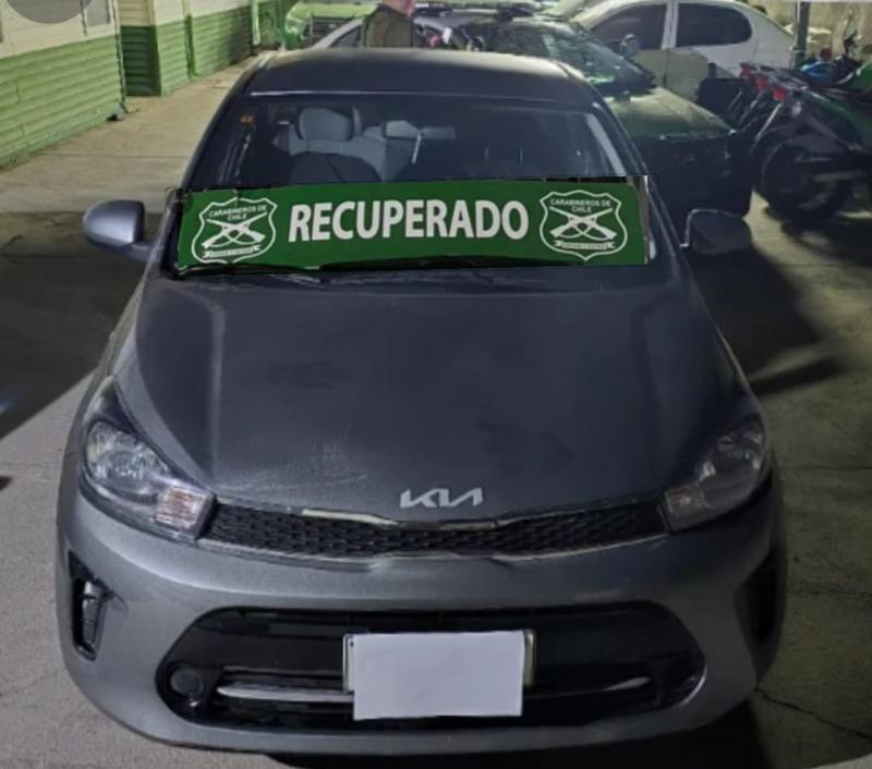 Carabineros capturó a dos delincuentes y recuperó vehículo robado en operativo en Puente Alto