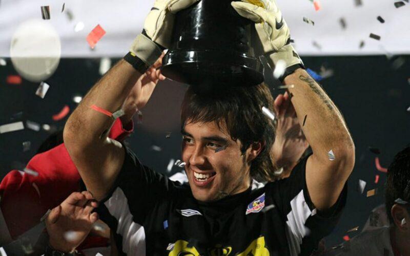 Claudio Bravo en Colo Colo.