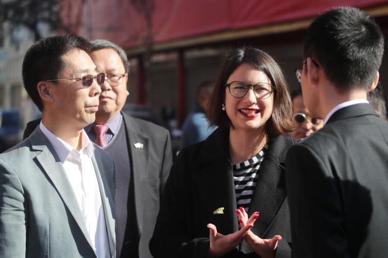 ATON - Embajador de China en Chile y exalcaldesa Irací Hassler