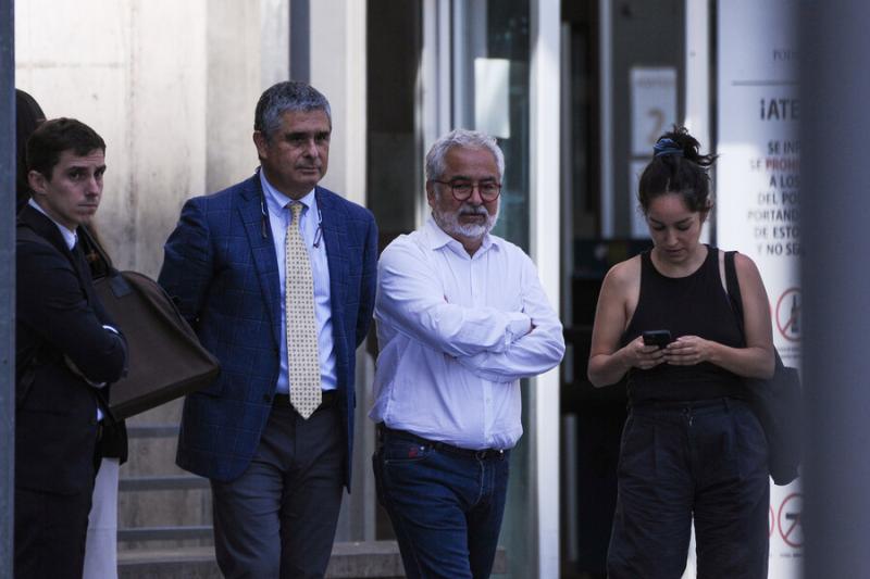 Agencia Uno - Abogados Juan Pablo y Luis Hermosilla