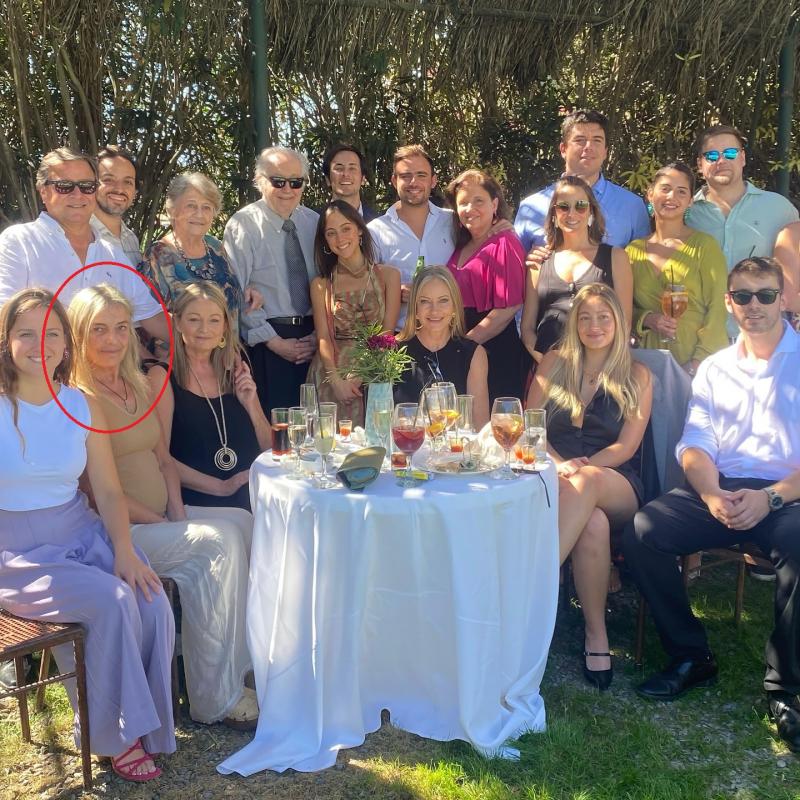 Instagram - Adriana Vacarezza