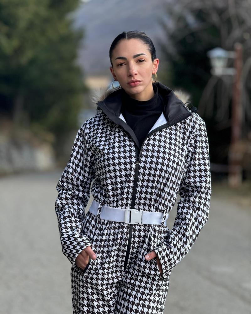 Instagram - Thelma Fardin