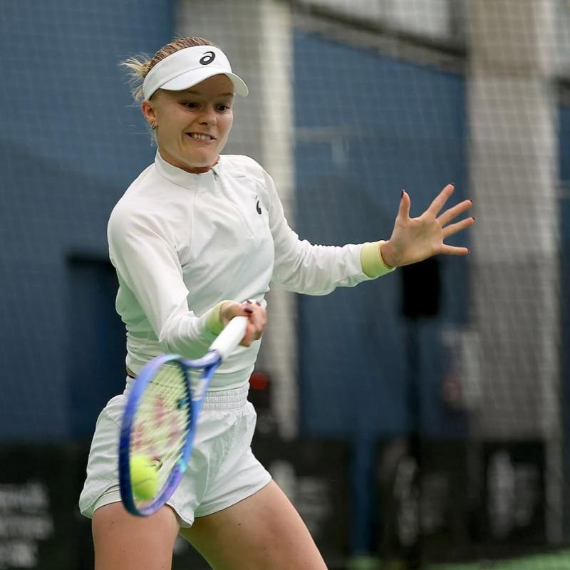 La tenista británica sorprendió con insólita solicitud - @harriet_dart