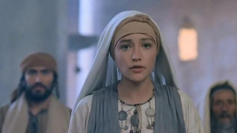 T13 - El día que Peter Rock aseguró tener un romance con Olivia Hussey, "María" en Jesús de Nazareth: "Sus locuras me hicieron arrancar" | IMDb