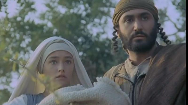 IMDb - Olivia Hussey como Virgen María en Jesús de Nazaret