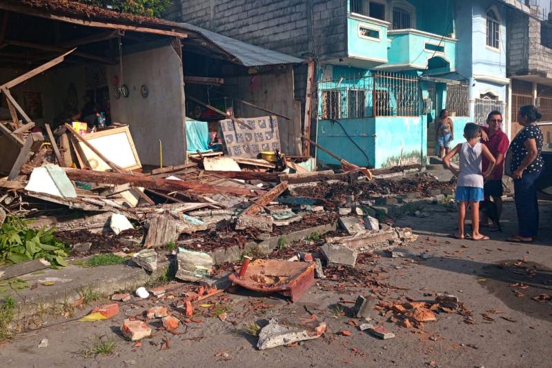 AFP - Fuerte terremoto en Ecuador
