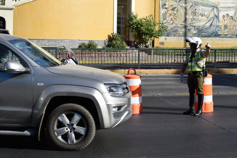 Agencia Uno (Referencial) - Será este domingo: Anuncian desvíos y cortes de tránsito por corrida aniversario de Carabineros en Providencia y Ñuñoa