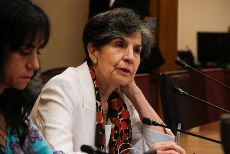 Agencia Uno - Isabel Allende