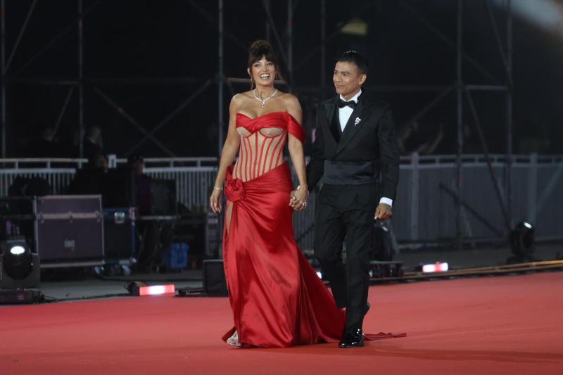 Agencia Uno - Américo y Yamila Reyna en la Gala de Viña 2025