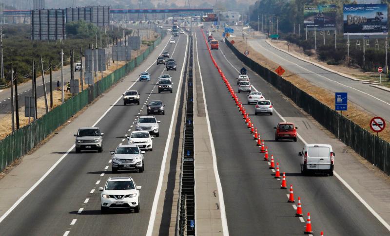 Agencia Uno - Los santiaguinos suelen viajar al litoral durante los feriados