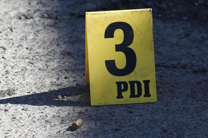 Investigan homicidio en Lo Espejo - Aton