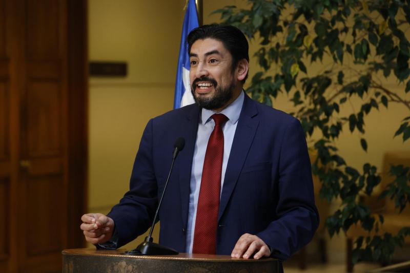 Aton- Diputado Rubén Oyarzo anunció urgencia al proyecto de test de drogas