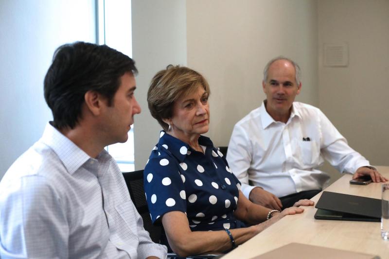 Aton- Evelyn Matthei junto a los presidentes de la UDI y RN